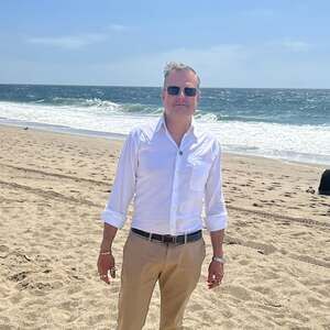 Meet your Posher, Jonathan